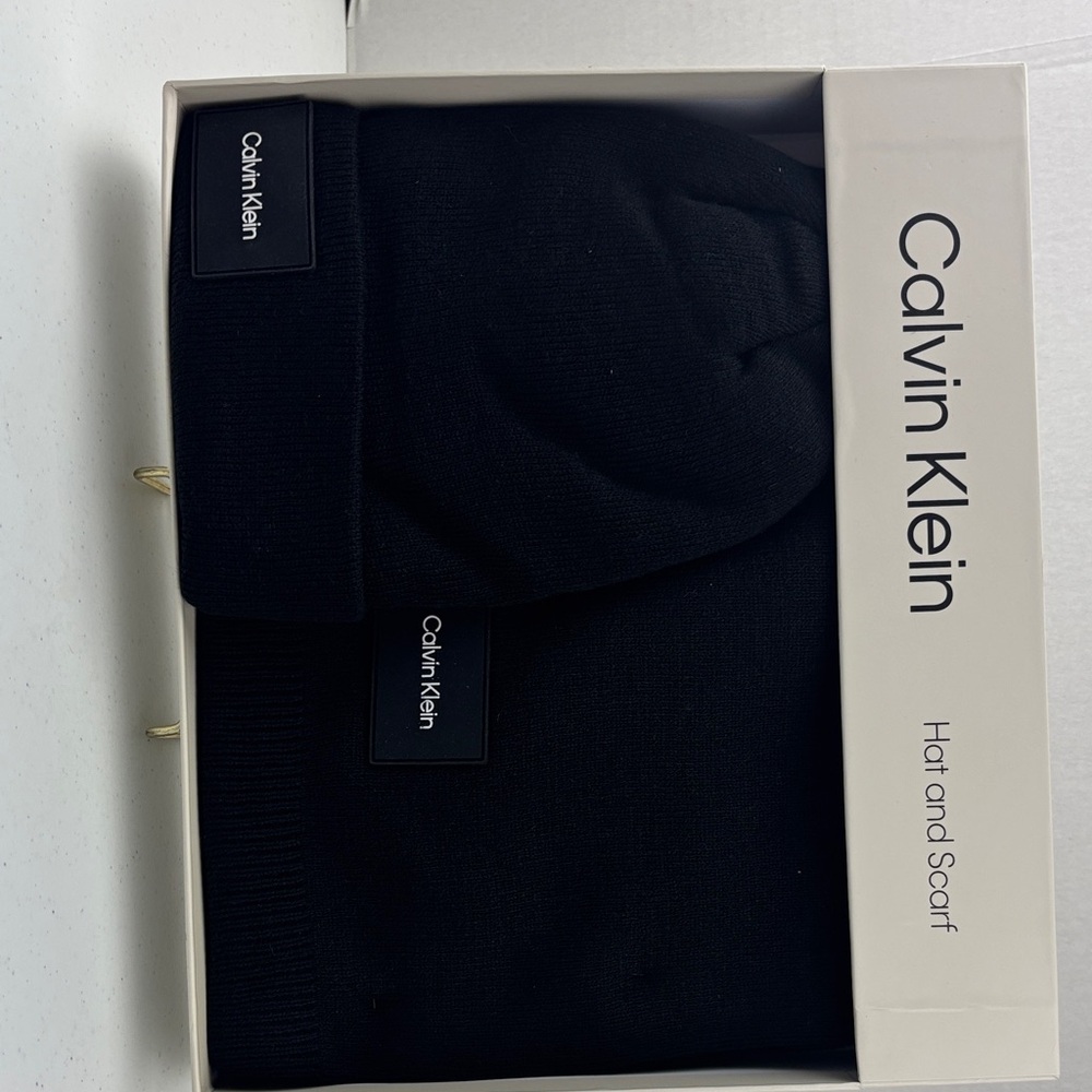Calvin Klein Black Hat and Scarf Set